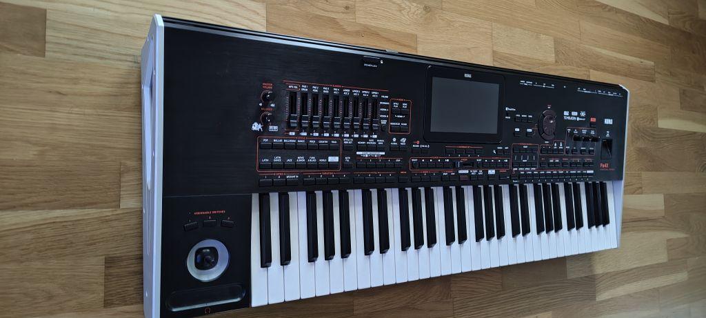 Korg PA4X Professional Arranger – TOP STANJE!