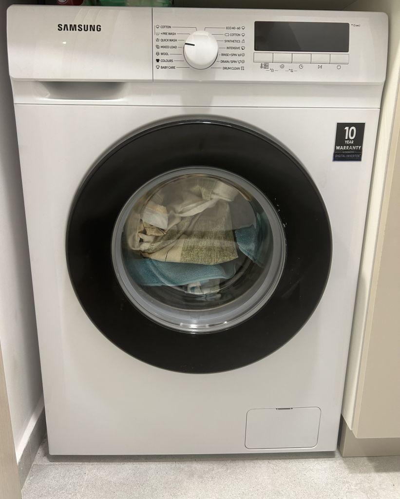 Na prodaju veš mašina Samsung 8kg