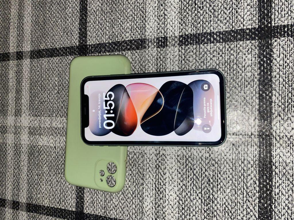 iPhone 11