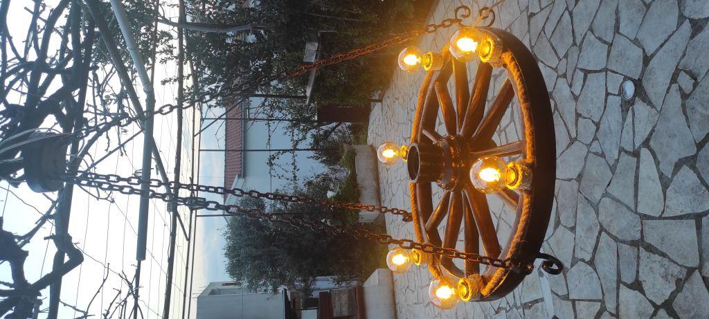 LUSTER rustični