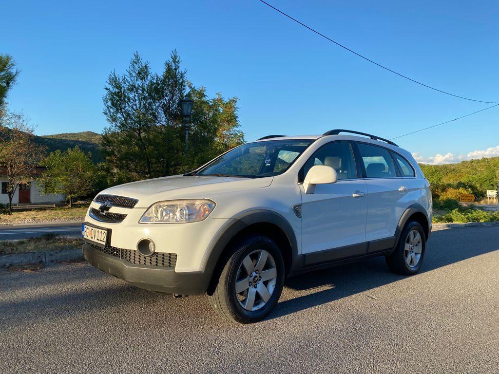 Prodaje se Chevrolet CAPTIVA