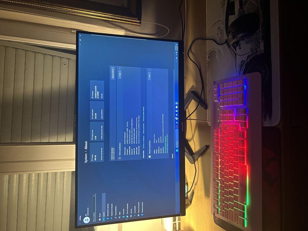 Kompjuter i Monitor 1300€