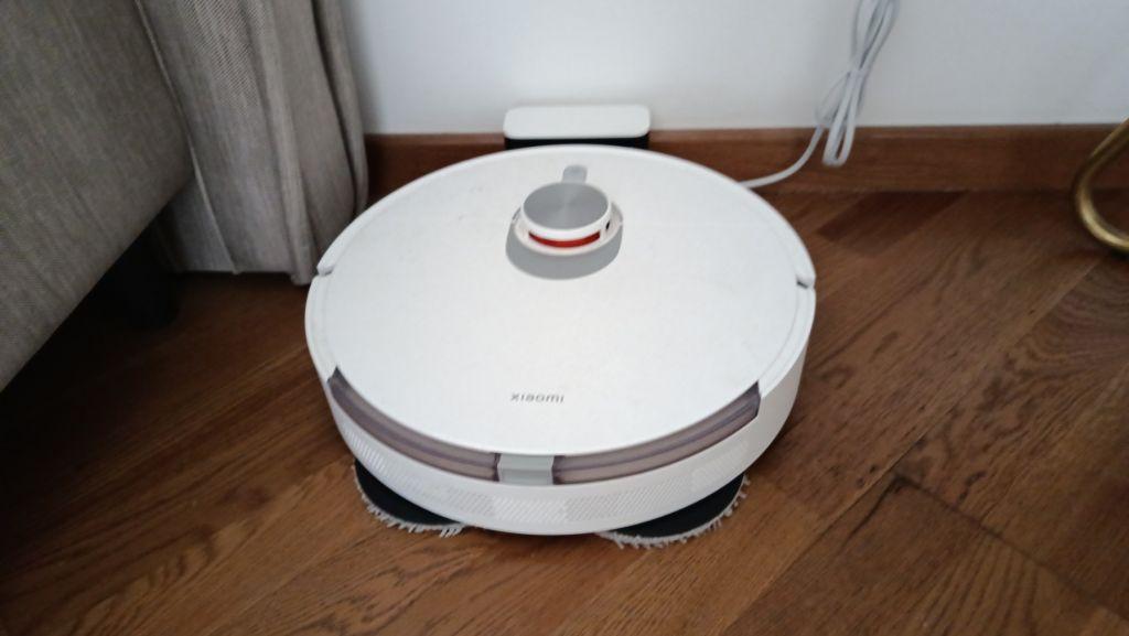 Prodajem robot usisivac xioami S20+
