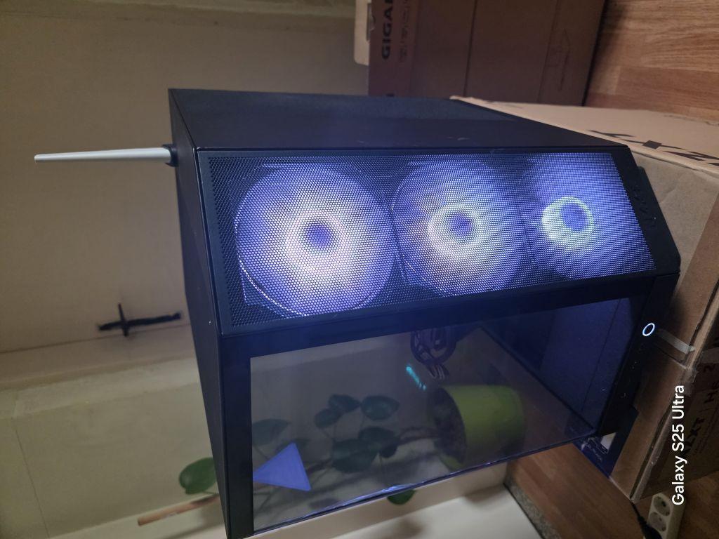 Ultra jak gaming PC + 2K Gaming monitor