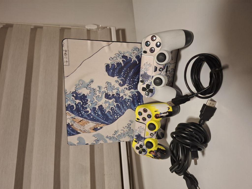 Prodajem Sony PS4 – HITNO!!!