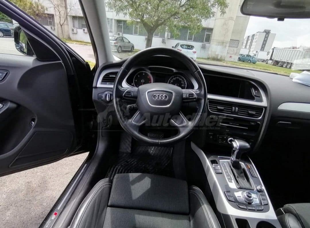 Audi A4 2.0 TDI S-line Automatik (fotografija 4)