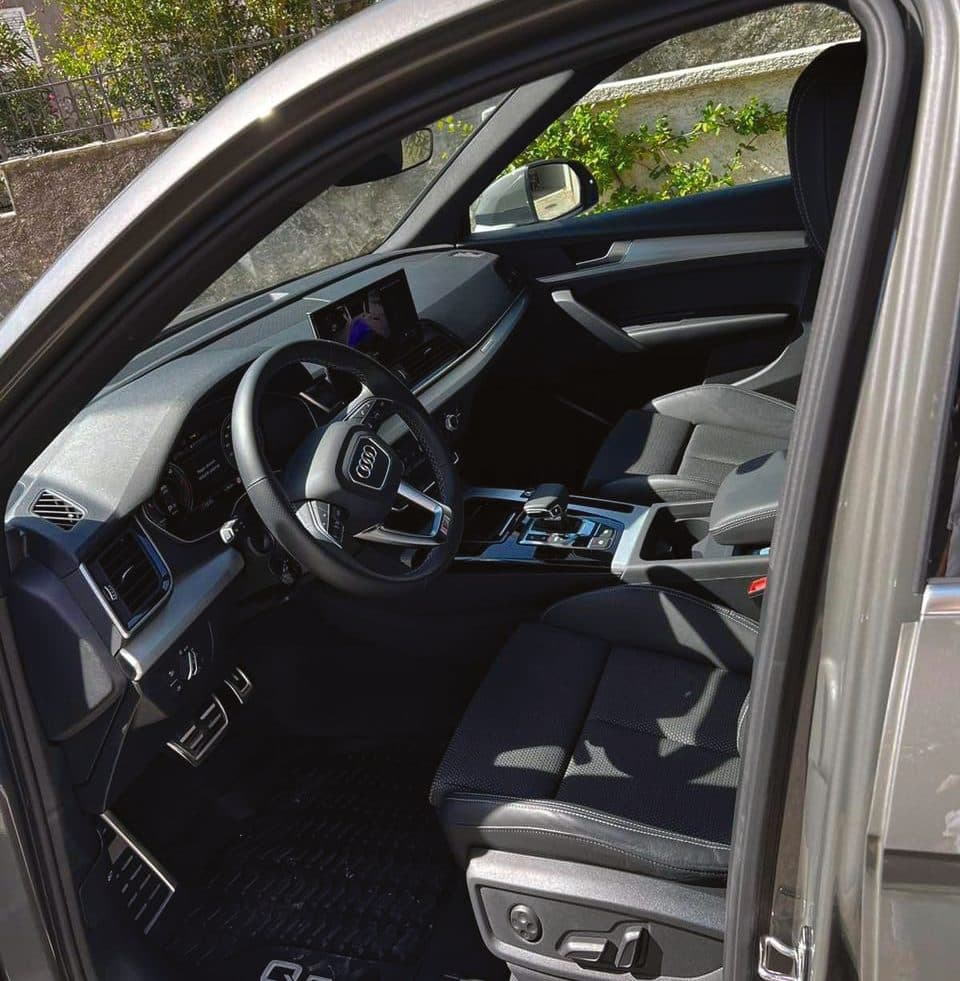 Prodajem Audi Q5 (fotografija 2)