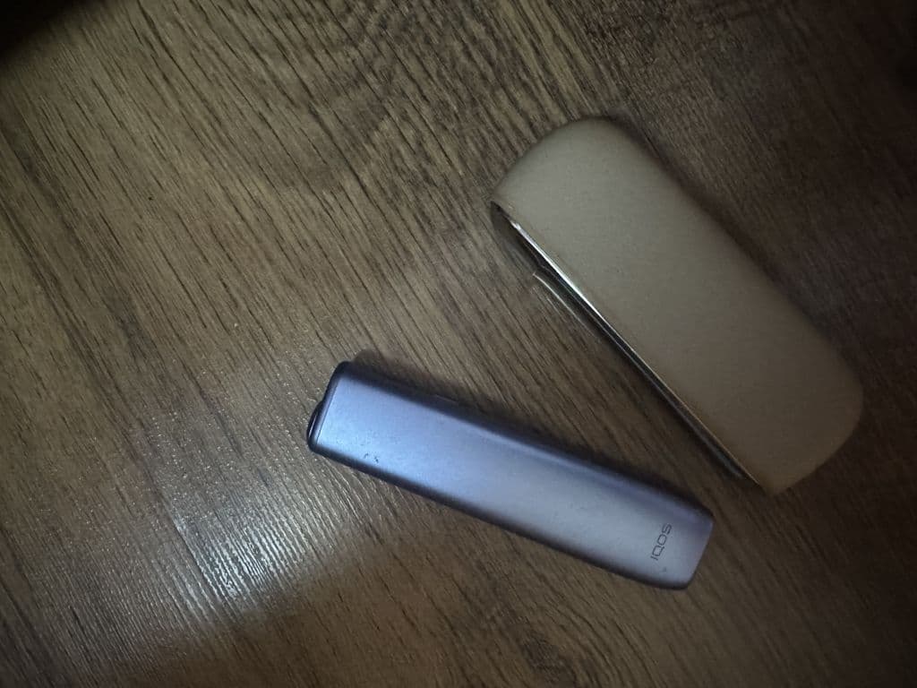 PRODAJEM 2 IQOS UREDJAJA