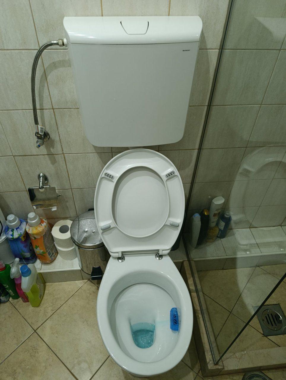 Prodaja sanitarija (fotografija 2)