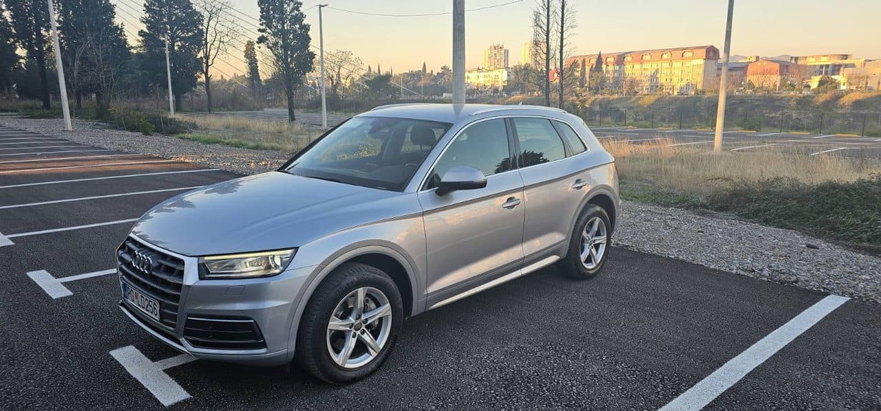 Prodajem AUDI Q5,, Podgorica (fotografija 5)