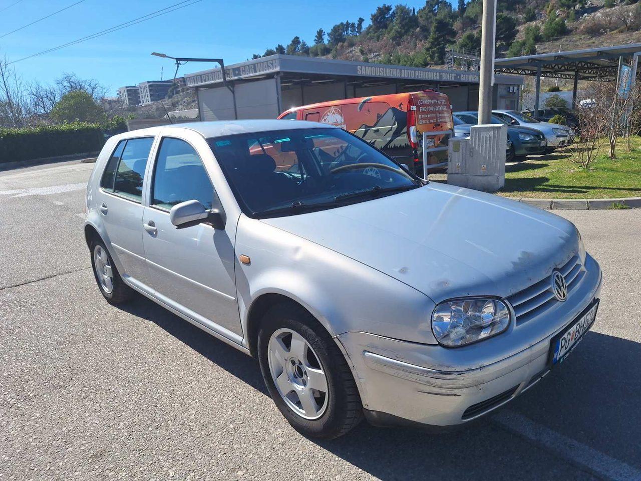 GOLF IV u odličnom stanju (fotografija 4)